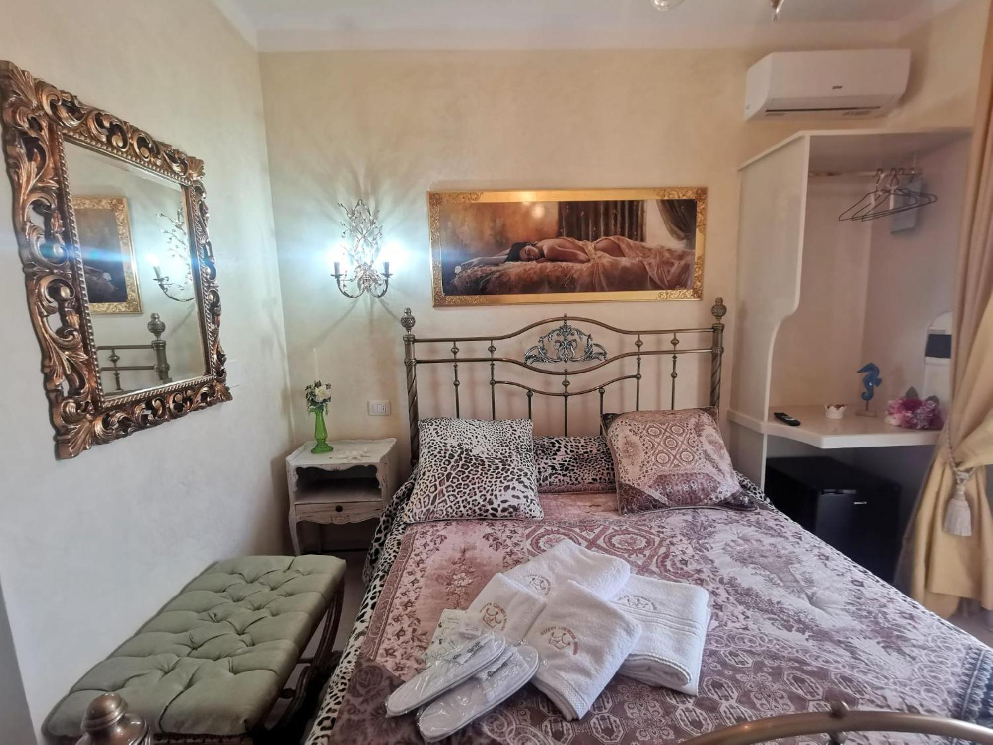 Queen'S Luxurious House Gallipoli Eksteriør billede
